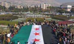 بريطانيا ترفع العقوبات عن كيانات سورية